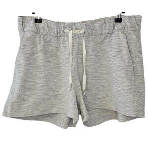 Lululemon Womens On The Fly Shorts, Luxtreme, Wee Are From Space, Mid Rise,  10